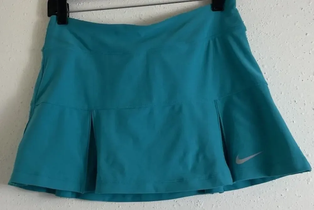 Women’s Nike Dri-FIT Golf Skirt Turquoise Athletic Pleated Skirt Shorts - Size S
